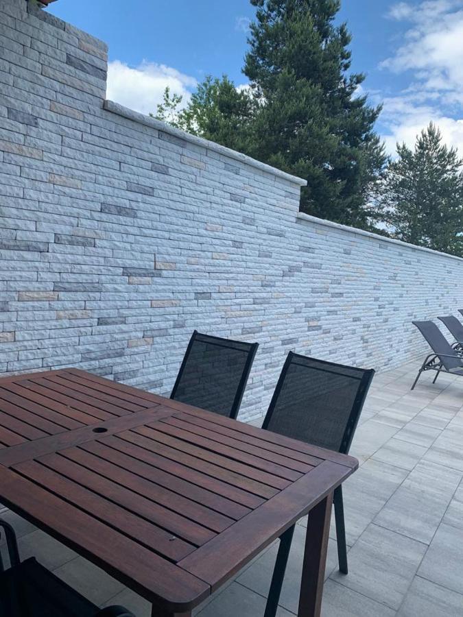 Kristic Apartment