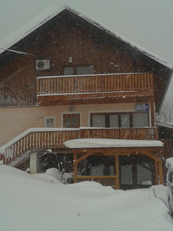 Kristic Apartment