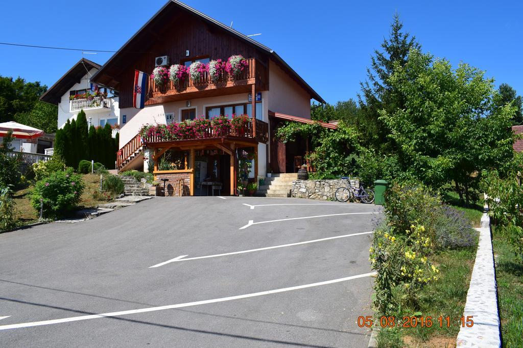 Kristic Apartment
